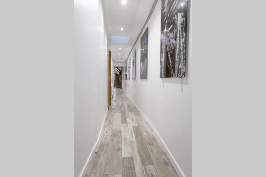 Reims Centre : Appartement Lumineux Et Atypique 46, Place D'Erlon Bagian luar foto