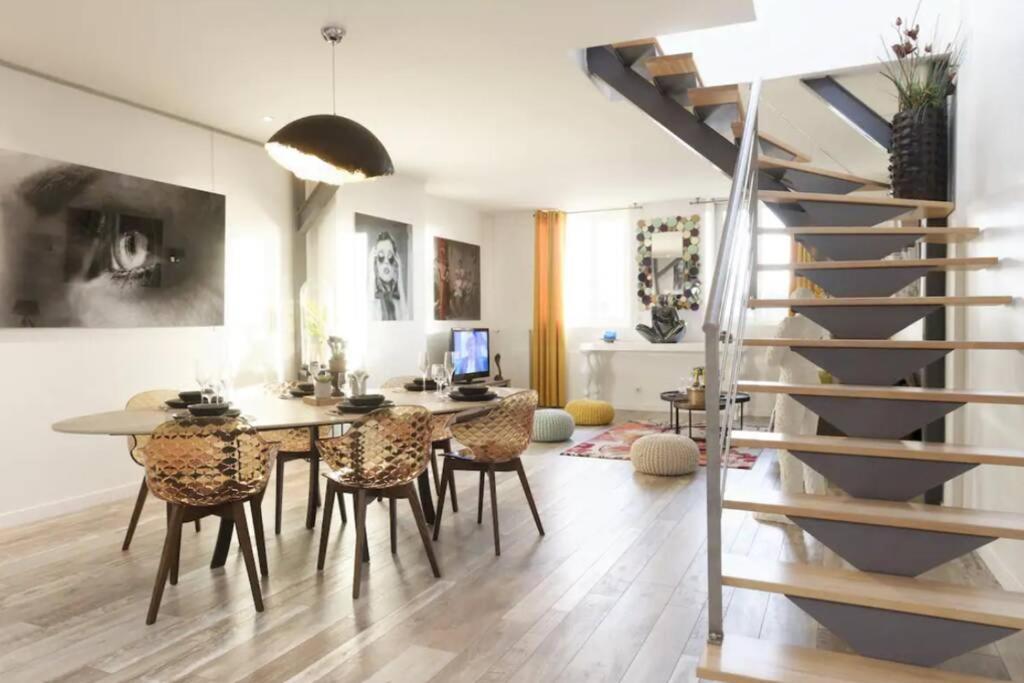 Reims Centre : Appartement Lumineux Et Atypique 46, Place D'Erlon Bagian luar foto